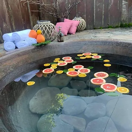 Bogolvar Retreat Отель 3*