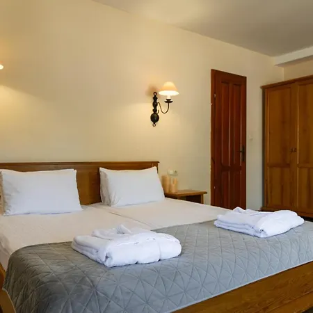 Bogolvar Retreat 3* Antalovtsi