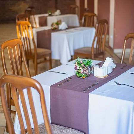 Bogolvar Retreat Отель