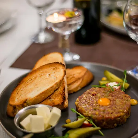 Hotel Bogolvar Retreat 3*