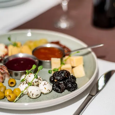 Hotel Bogolvar Retreat Antalovtsi