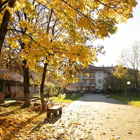 Bogolvar Retreat Отель