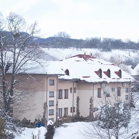 Bogolvar Retreat Hotel 3*