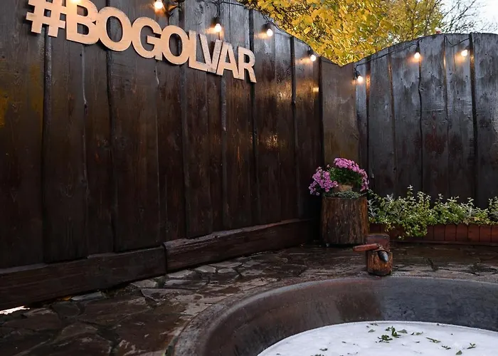 Bogolvar Retreat - для усамітнення 