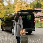호텔 Bogolvar Retreat - для усамітнення 